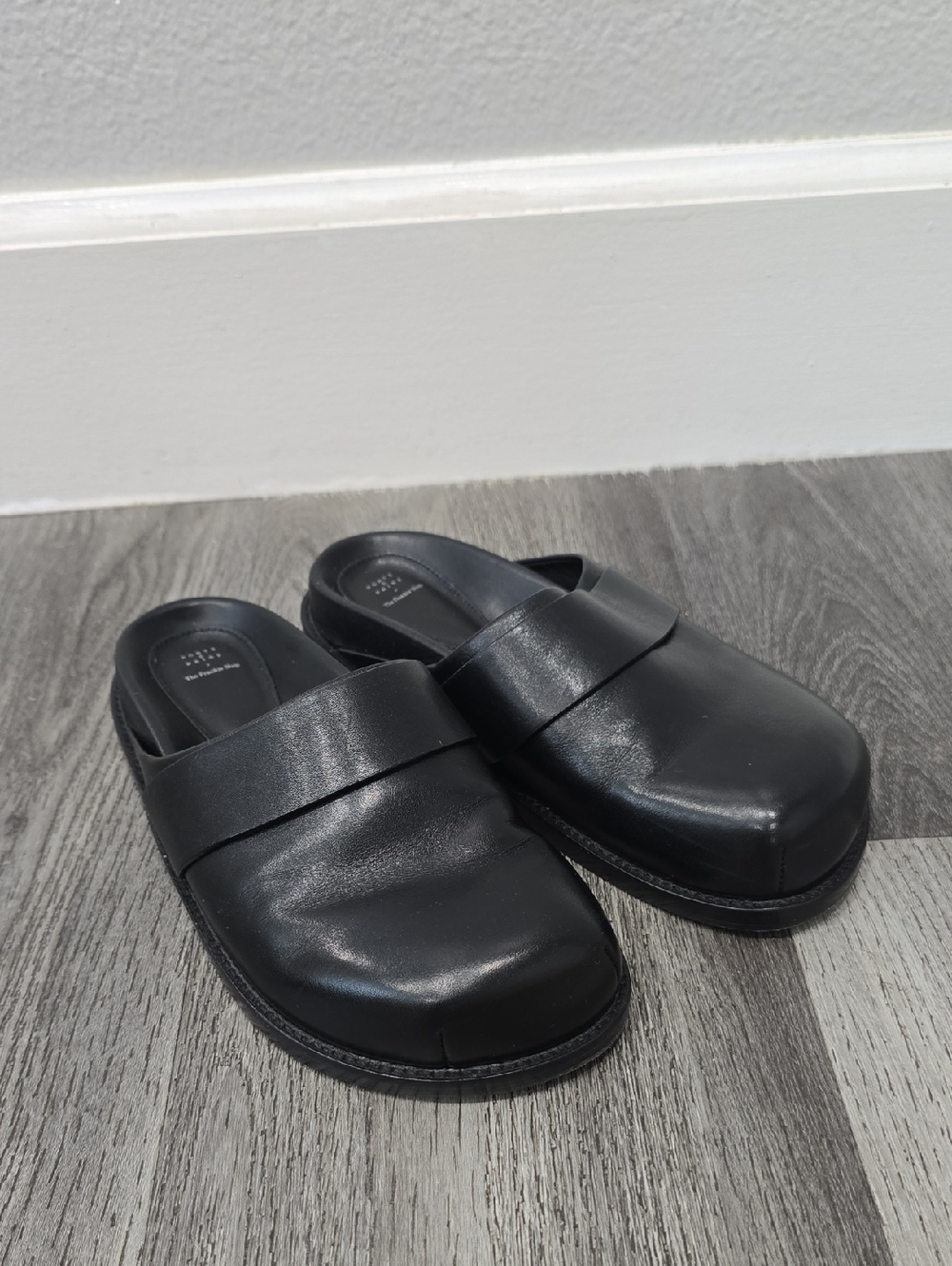 Frankie Shop X Porte & Paire Black 100% Leather Mules Clogs Size 35 US 5/5.5